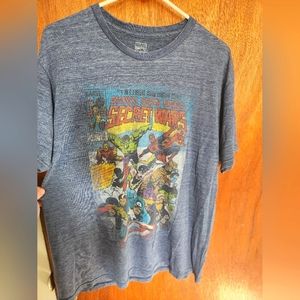 Distressed Marvel Secret Wars Tshirt